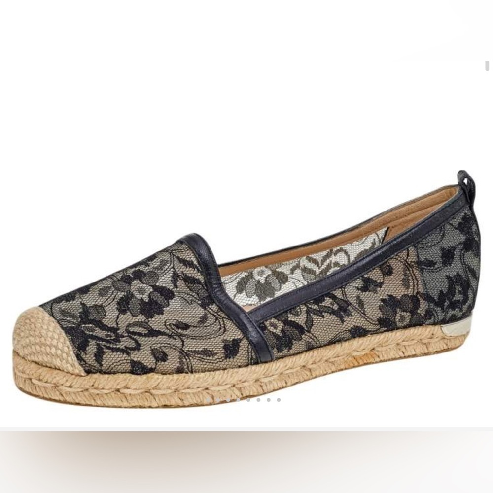 Elegant Black Lace Espadrilles